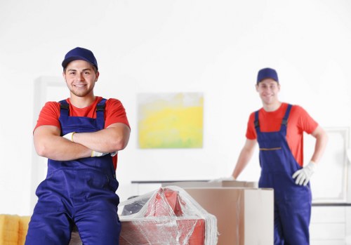 Moving truck service for homes and businesses in Belvedere